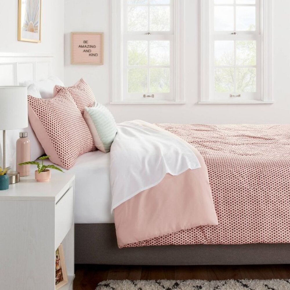 7pc Queen Strawberry Print Comforter & Sheet Set - Room Essentials - Target 2023